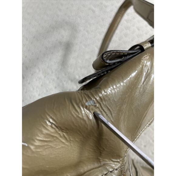 Coach Madison Maggie GOLD Patent Leather Shoulder HOBO Bag K1169-18760 - Picture 8 of 16